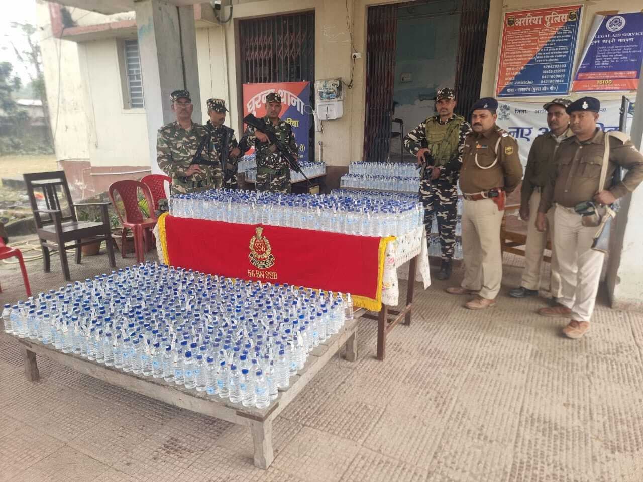 स्कॉर्पियो से 648 लीटर नेपाली शराब जब्त