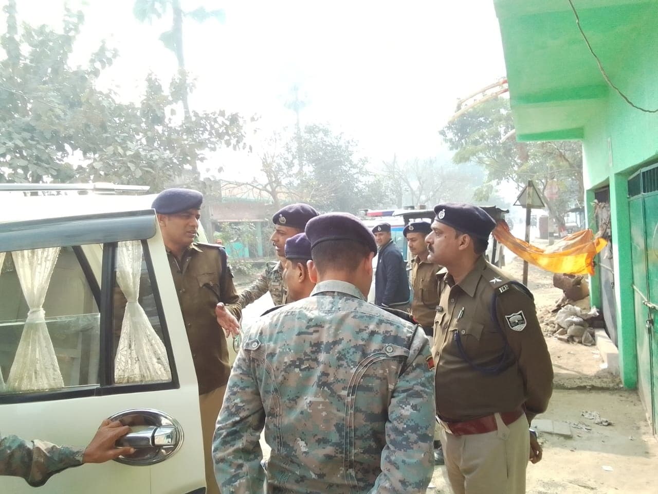 हत्या कांड : पुलिस अधीक्षक ने की घटना स्थल की जांच