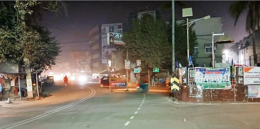 Gopalganj News  : दिन में धूप निकलने से लोगों को मिली राहत, शाम में बढ़ी गलन, कोल्ड वेव का अलर्ट