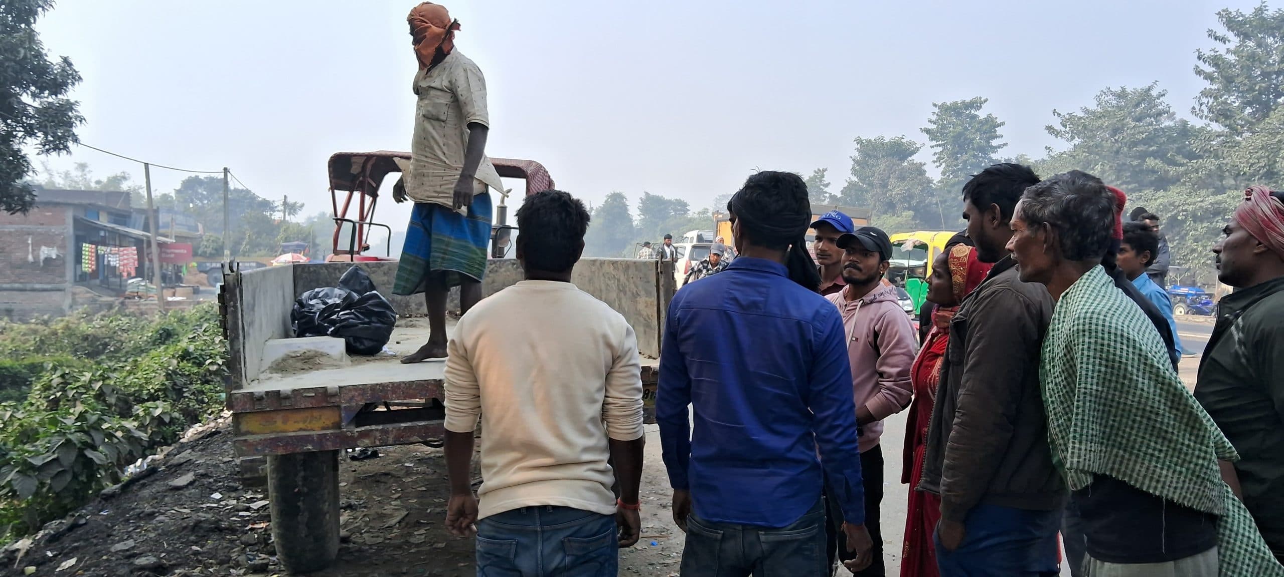 सुरसर नदी से अधेड़ का शव बरामद, हत्या की आशंका