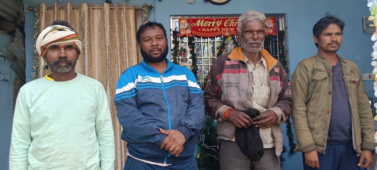 जापूद के लोगों ने विधायक से की सड़क बनवाने की मांग