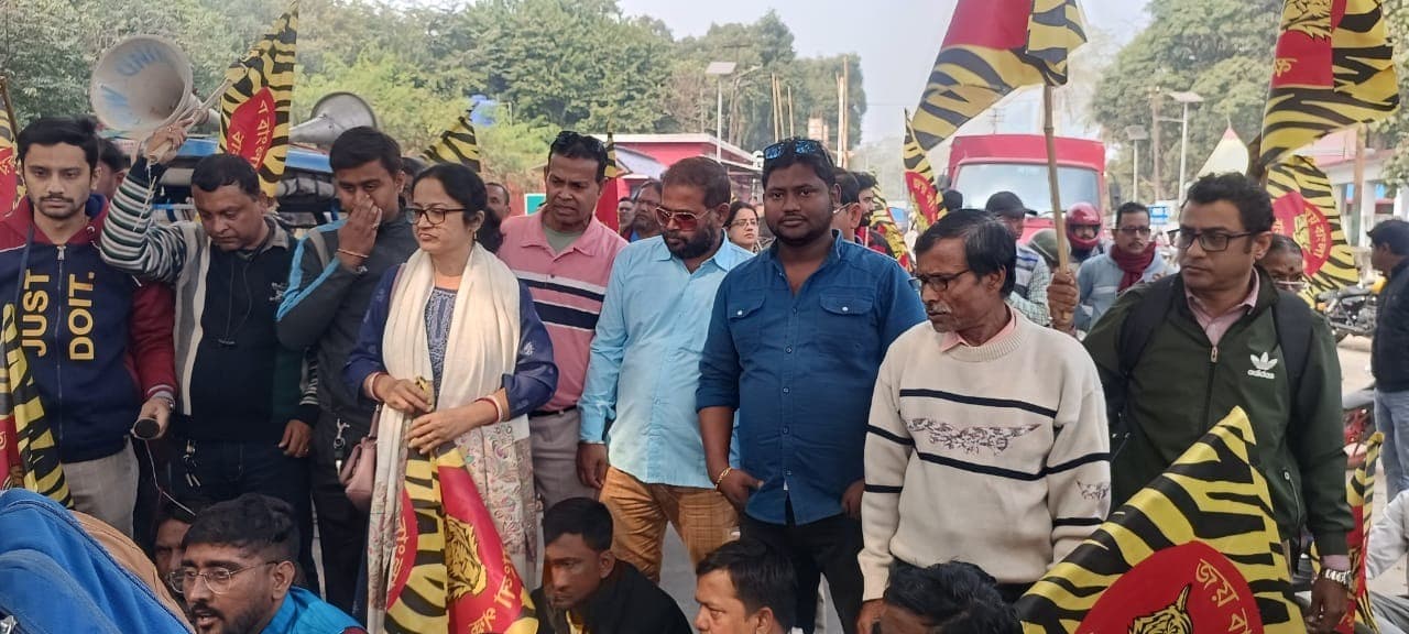 नेताजी की जयंती पर अवकाश घोषित करने की मांग