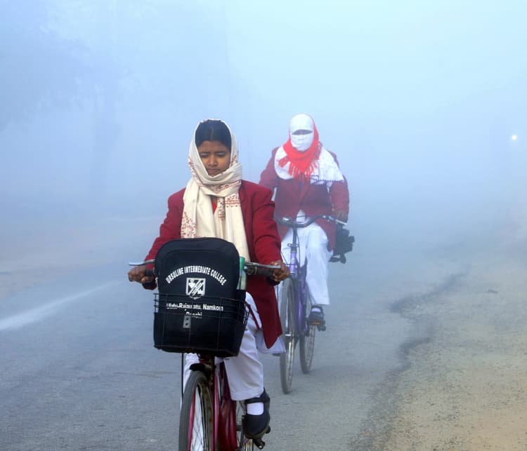 Ranchi news : मैक्लुस्कीगंज का पारा दो डिग्री सेल्सियस, दो बजे धूप खिलने से मिली राहत