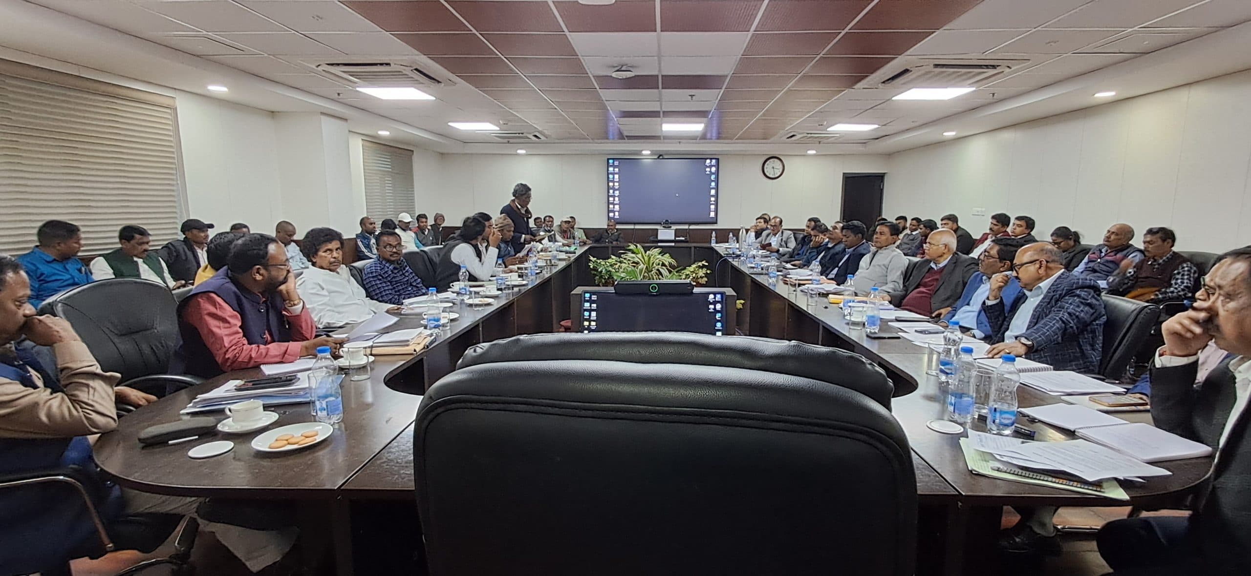 Bokaro News : विस्थापितों की कई मांगों पर सीसीएल प्रबंधन सहमत