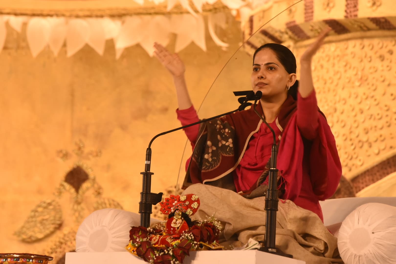 Dhanbad News : श्री श्याम महोत्सव में जया किशोरी से ‘नानी बाई रो मायरो’ सुन भाव-विह्वल हुए श्रद्धालु