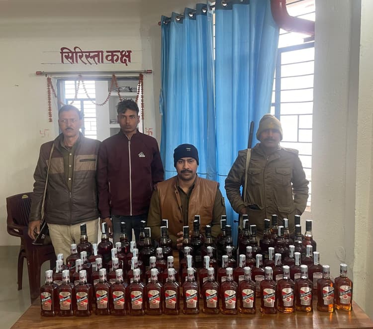 शराब के साथ एक तस्कर गिरफ्तार , एक फरार