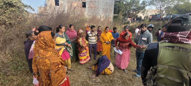 Deoghar news : मानसिक बीमार महिला ने अबोध बच्चे को कुएं में फेंका, पुलिस ने शव किया बरामद