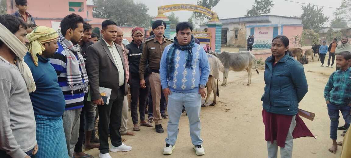 पीडीएस दुकान से खाद्यान्न नहीं मिलने का मामला गरमाया