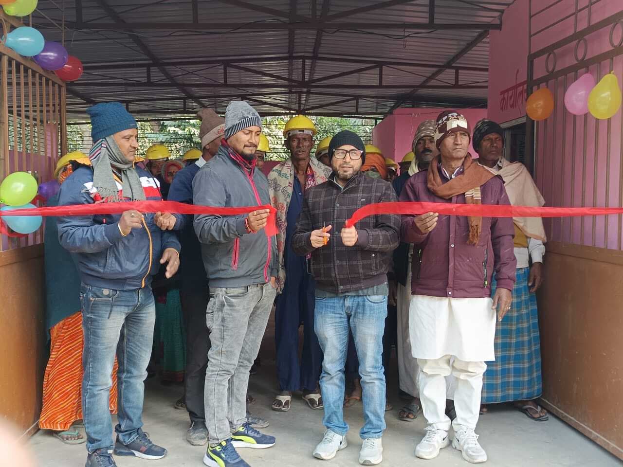 हरदिया पंचायत में डब्ल्यूपीयू का बीडीओ ने किया उद्घाटन