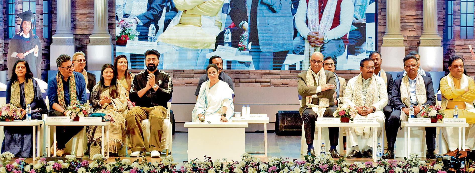 राज्य के नौ लाख किसानों को दिये जायेंगे  "350 करोड़