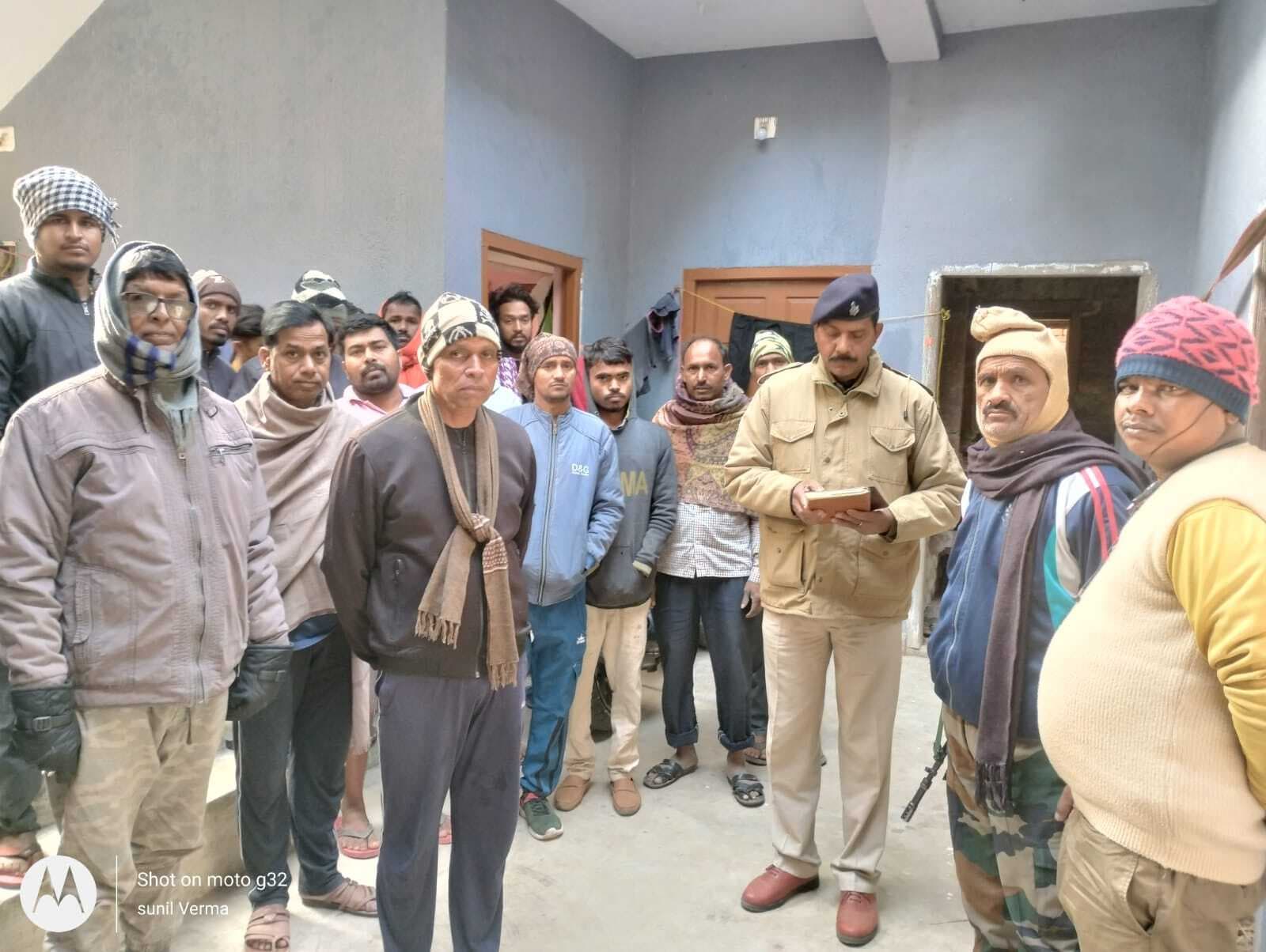 Giridih News: गुरहा में पांच घरों का ताला तोड़ा, आठ लाख की चोरी