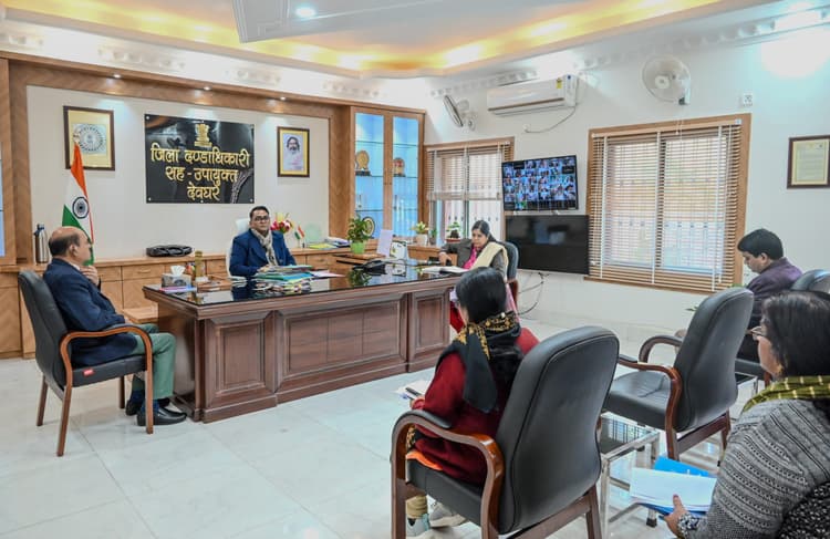 Deoghar news : देवघर के ऑब्जरवेशन होम को मॉडल सेंटर की तरह करें विकसित : डीसी