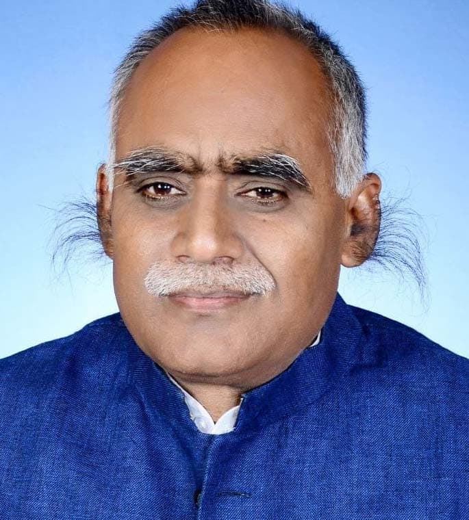 हम ने नवनिर्वाचित भाजपा जिलाध्यक्ष को दी बधाई