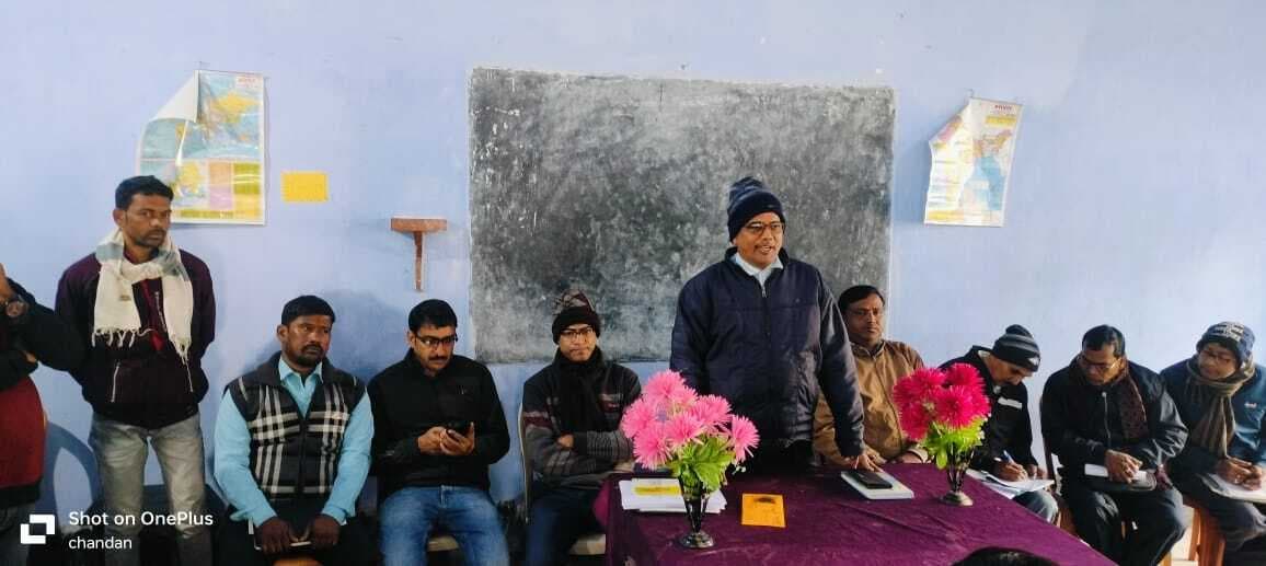 प्रधानाध्यापक स्कूल के सभी बच्चों का बनायें अपार आइडी : बीइइओ