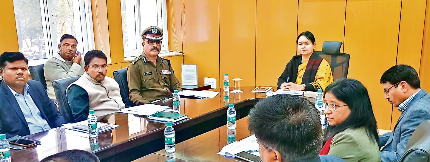 Ranchi news : गणतंत्र दिवस की झांकियों में मंईयां योजना व सड़क सुरक्षा को भी शामिल करें : मुख्य सचिव