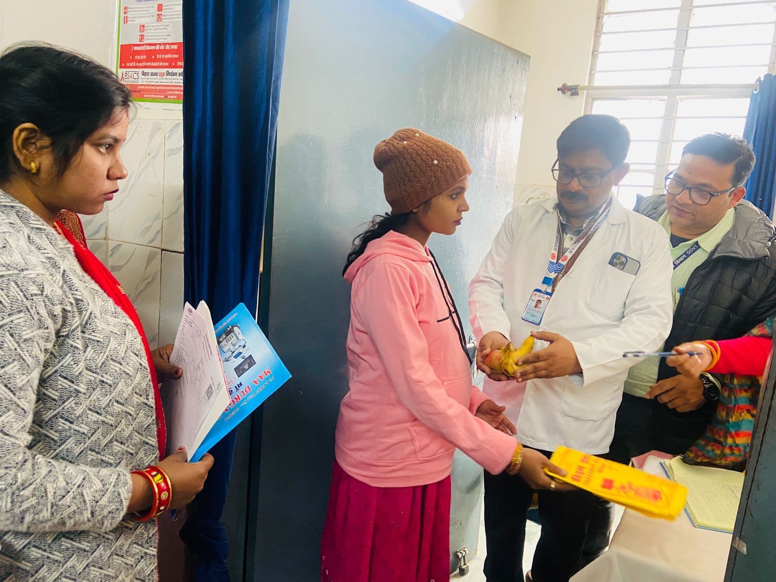 Madhubani News : जिले के स्वास्थ्य केंद्रों पर चला प्रधानमंत्री सुरक्षित मातृत्व अभियान