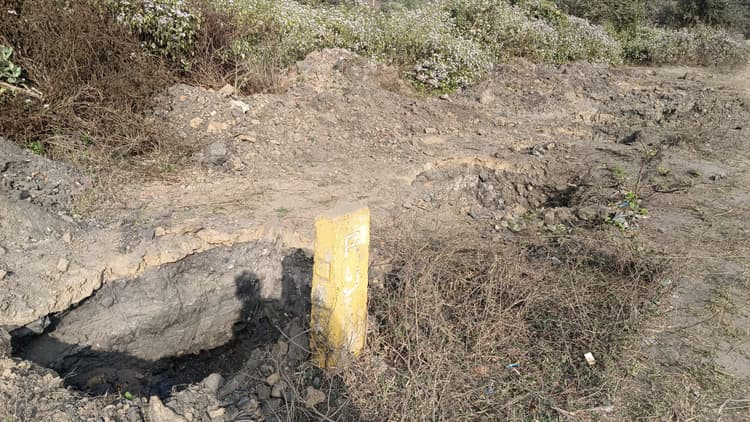 Bokaro News : रेलवे के नोटिस से फुसरो के दर्जनों कब्जाधारियों में हड़कंप