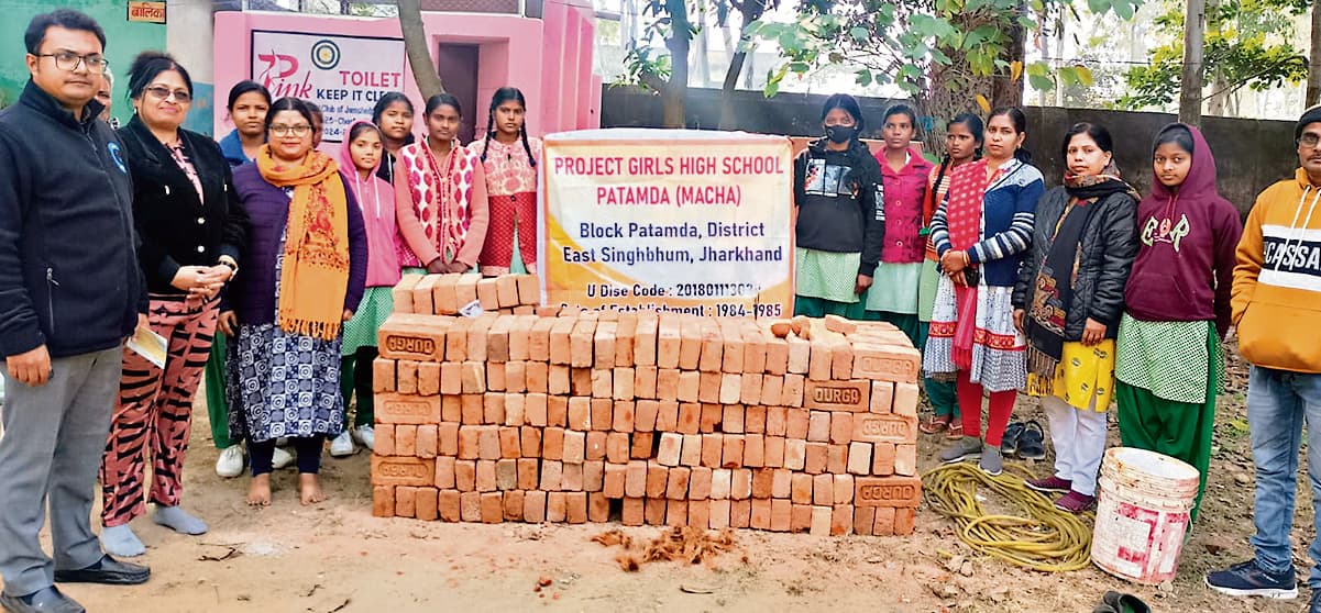 Jamshedpur News : प्रोजेक्ट गर्ल्स हाई स्कूल में बनेगा शौचालय, लगेगा वाटर एटीएम