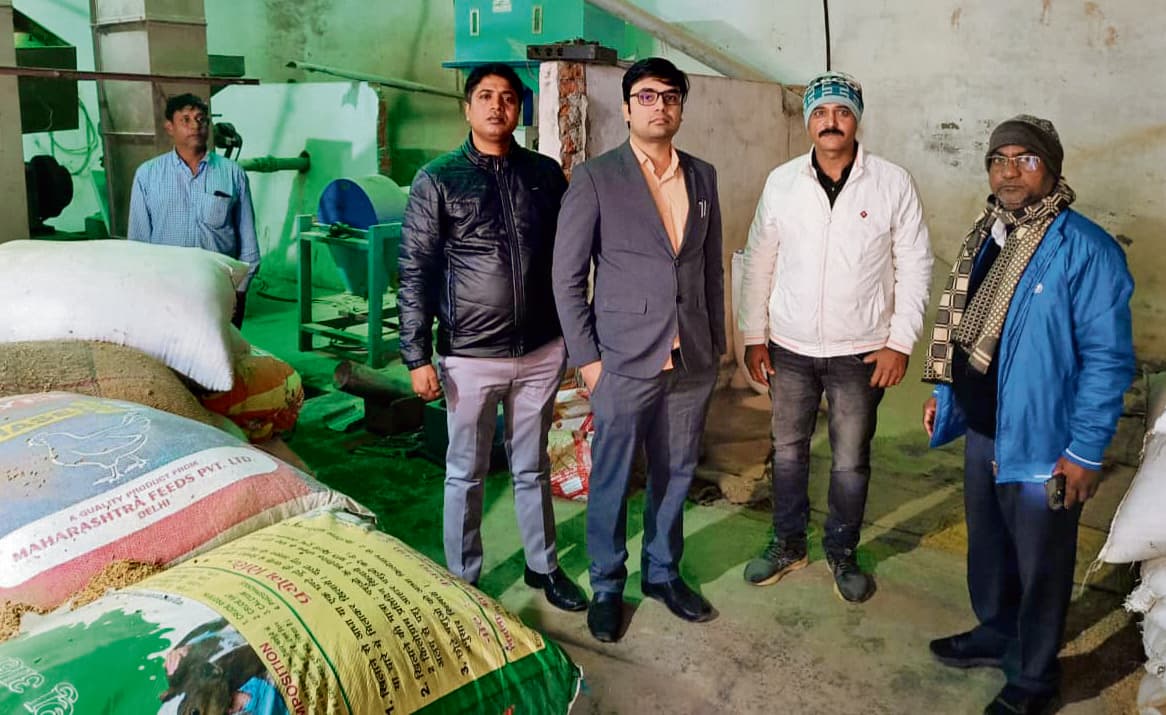 Buxar News: सीएमआर के लिए मिलों से टैग हुए पैक्स व व्यापार मंडल