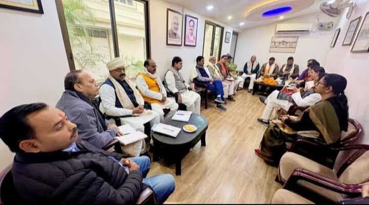 भाजपा बिहार प्रदेश सह प्रभारी का पूर्व उपमुख्यमंत्री ने किया स्वागत