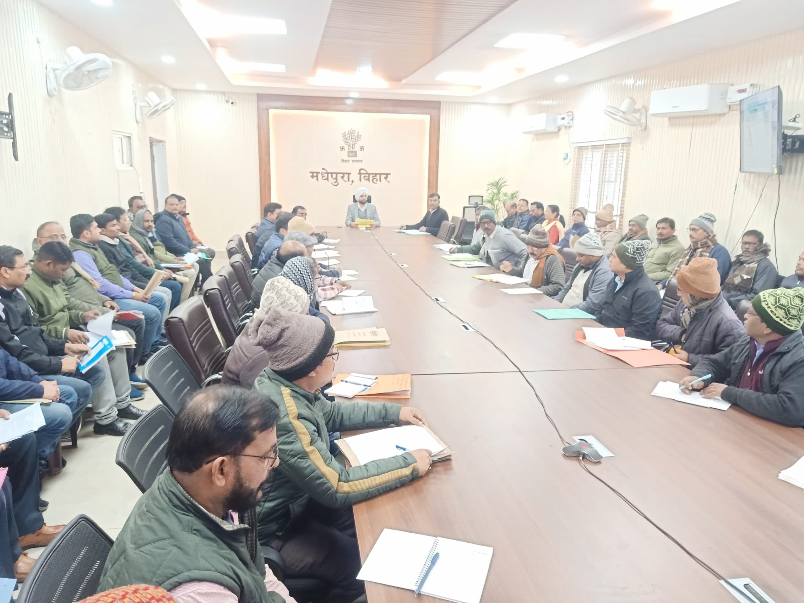 प्रत्येक दस दिन की अवधि में प्रखंड कार्यालय का क्रमवार जायजा लेंगे डीएम