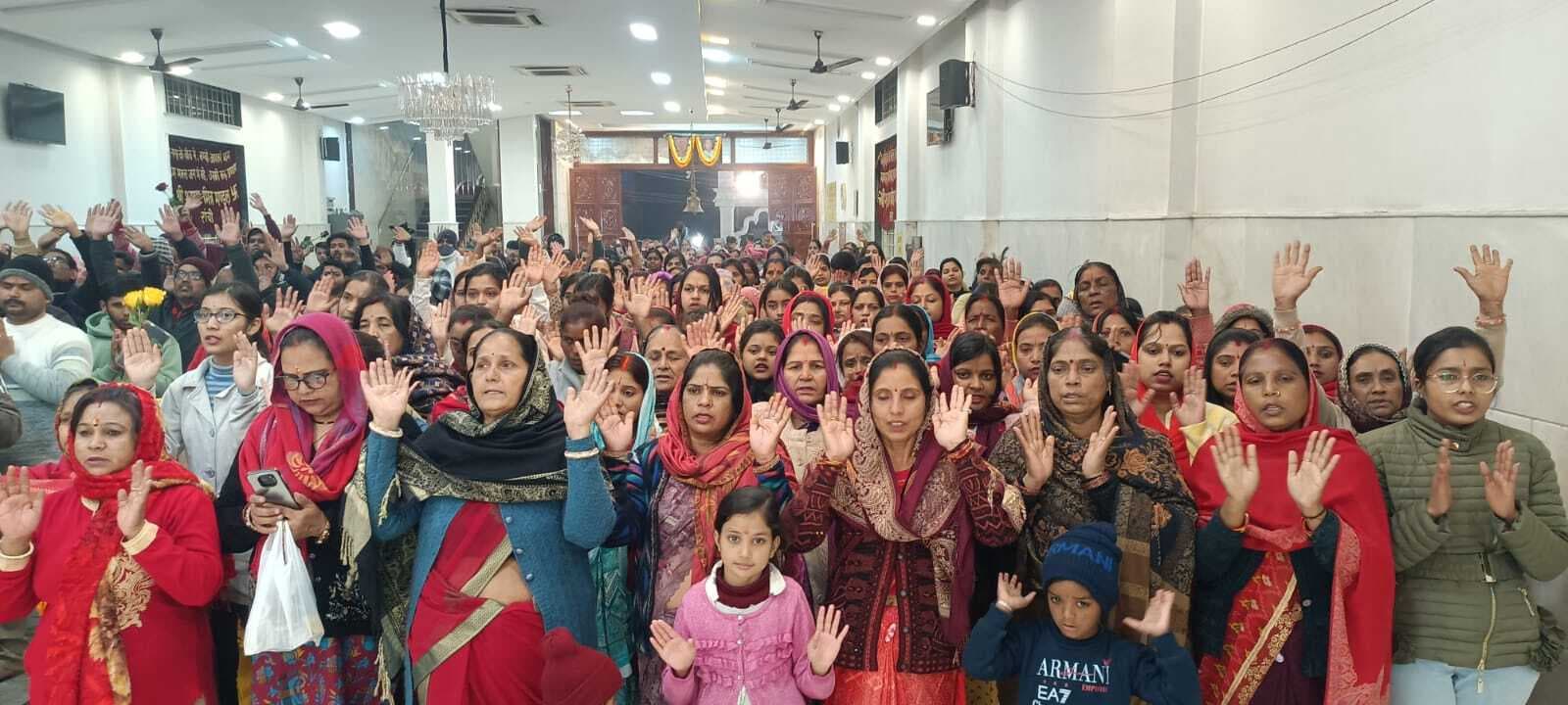 Ranchi News : श्री श्याम मंदिर में पुत्रदा एकादशी पर विशेष साज-सज्जा, भजनों से खाटू नरेश को रिझाया