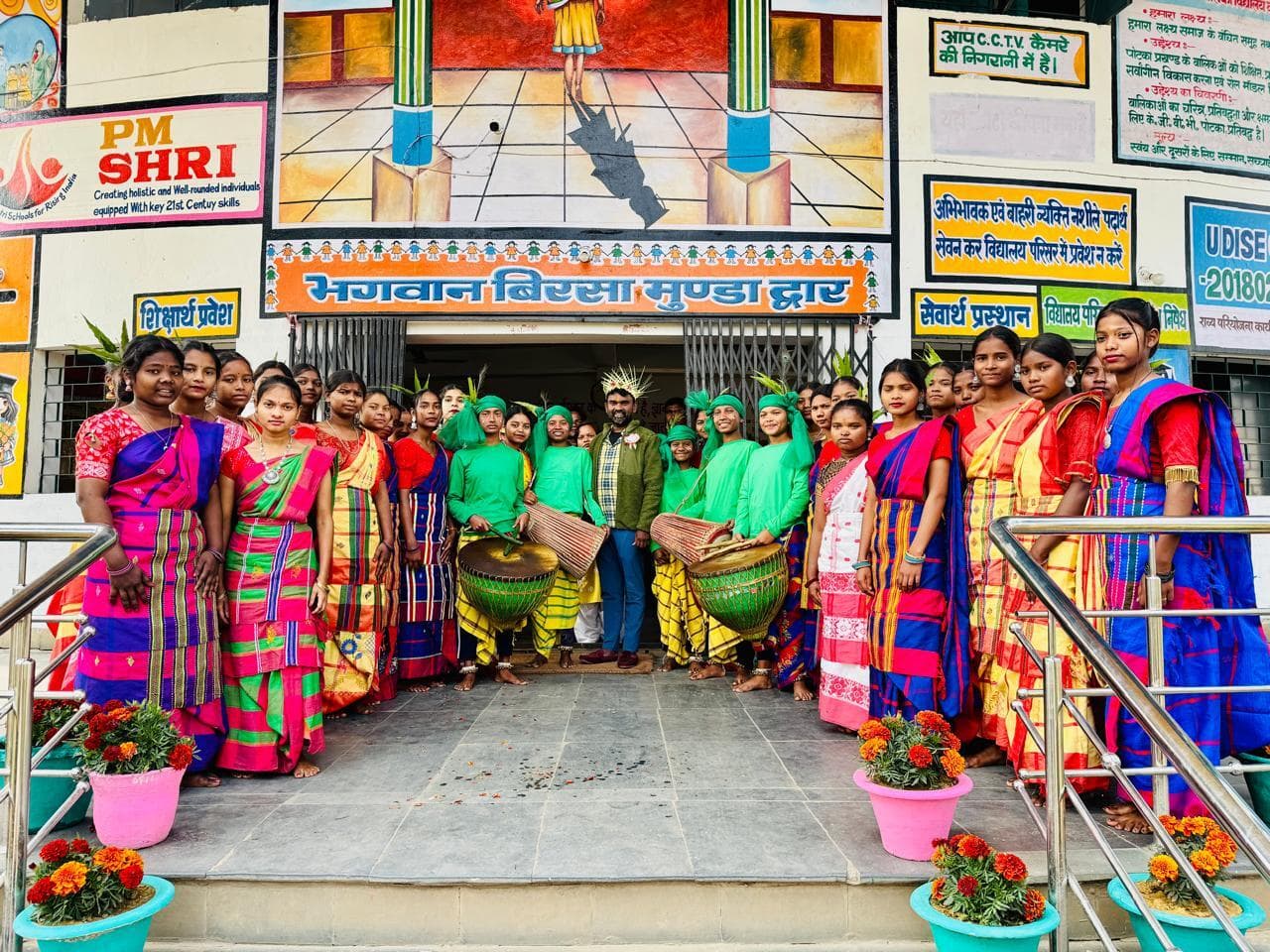 Chaibasa News : कस्तूरबा में नामांकन की प्रक्रिया पारदर्शी हो : संजीव