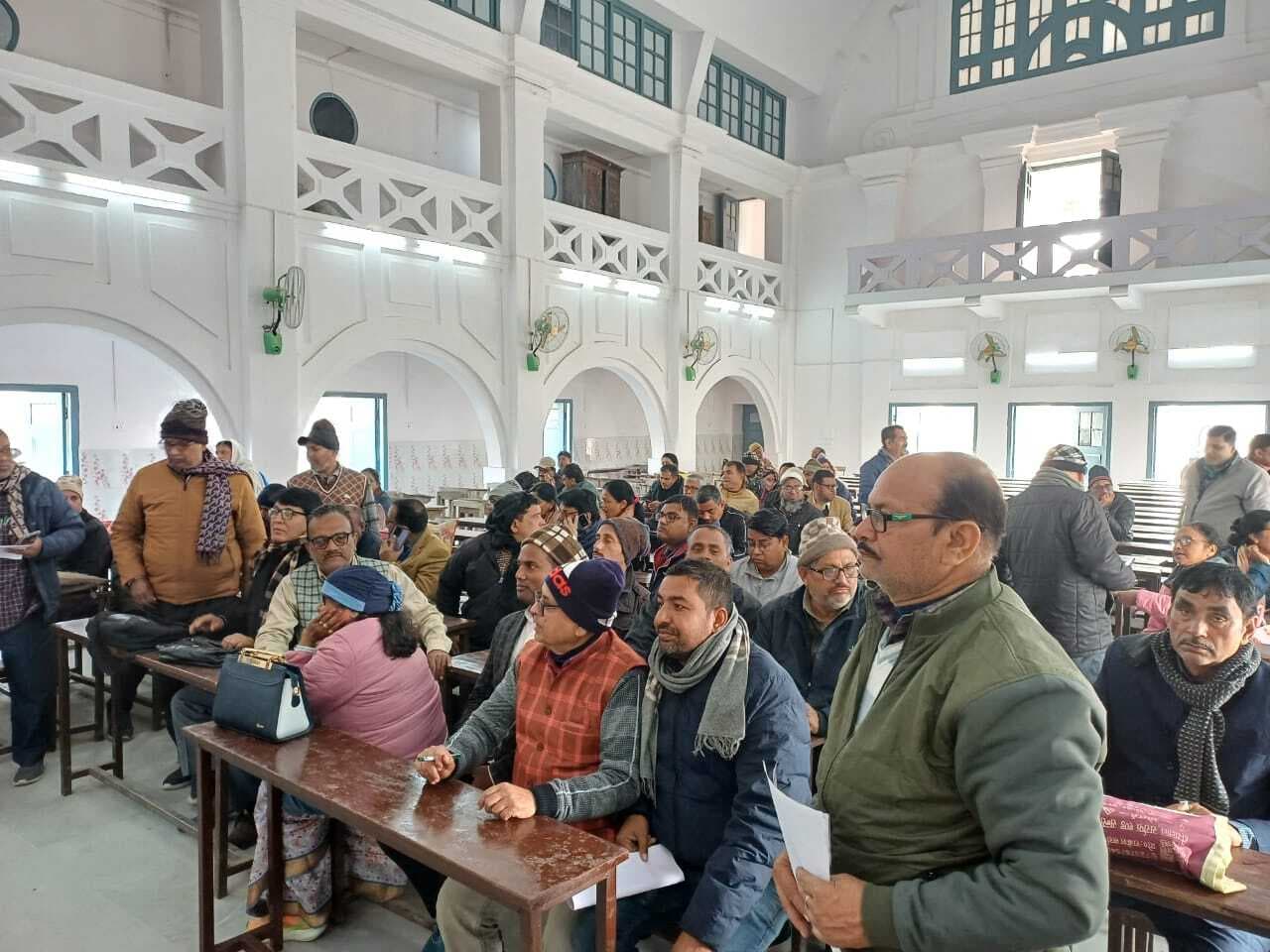 इंटर परीक्षा के लिए एडमिट कार्ड जारी होने के बाद सेंटर देने से इंकार कर रहे निजी स्कूल