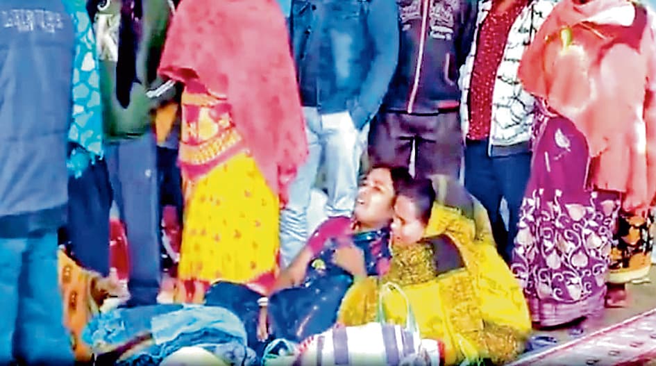 एक्सपायर्ड सेलाइन चढ़ाने से गर्भवती की मौत, चार गंभीर