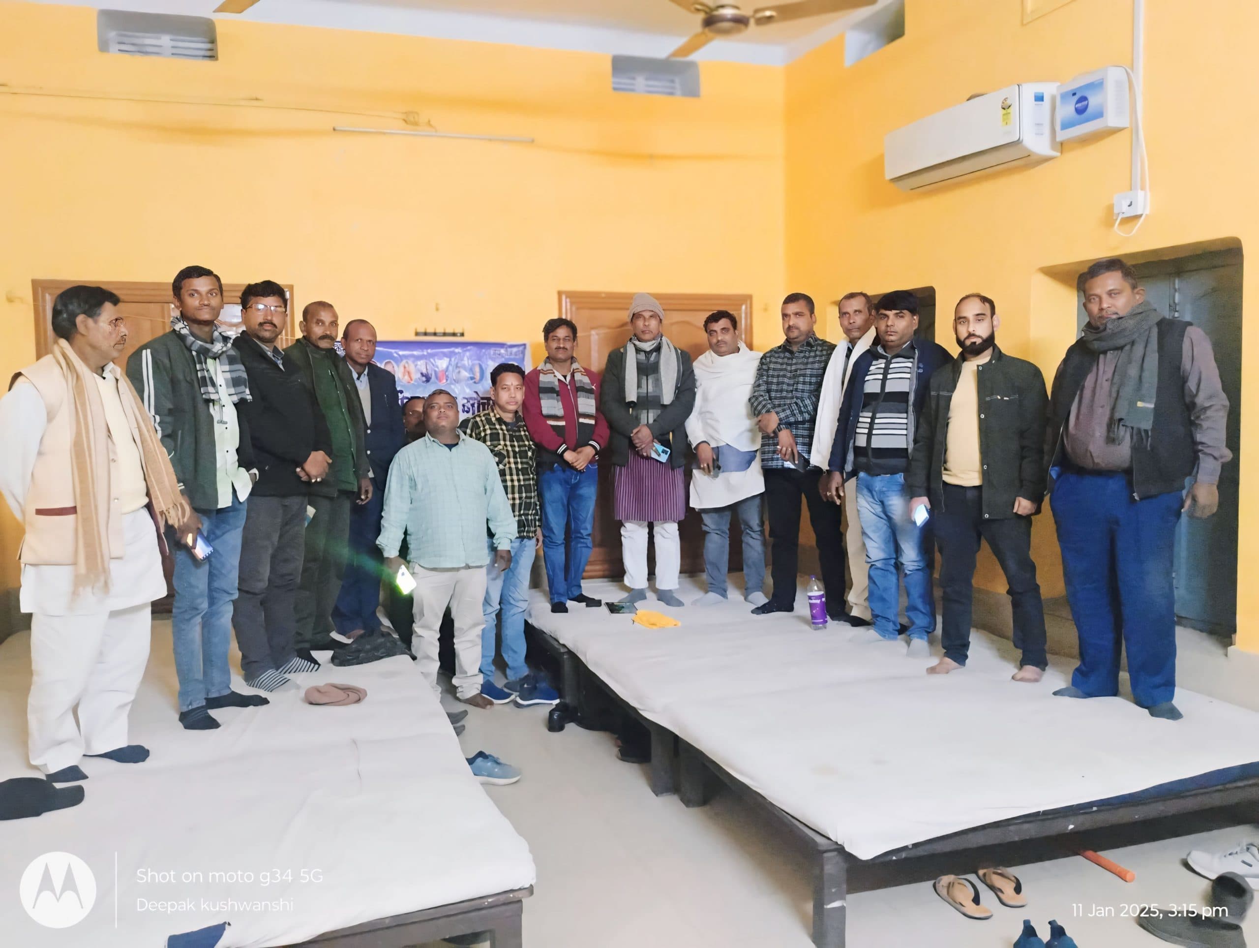 राष्ट्रीय लोक मोर्चा की बैठक में विधानसभा प्रभारी नियुक्त