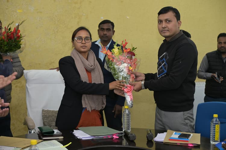 15 दिनों के अंदर जन्म-मृत्यु प्रमाण पत्र निर्गत करें : मंत्री