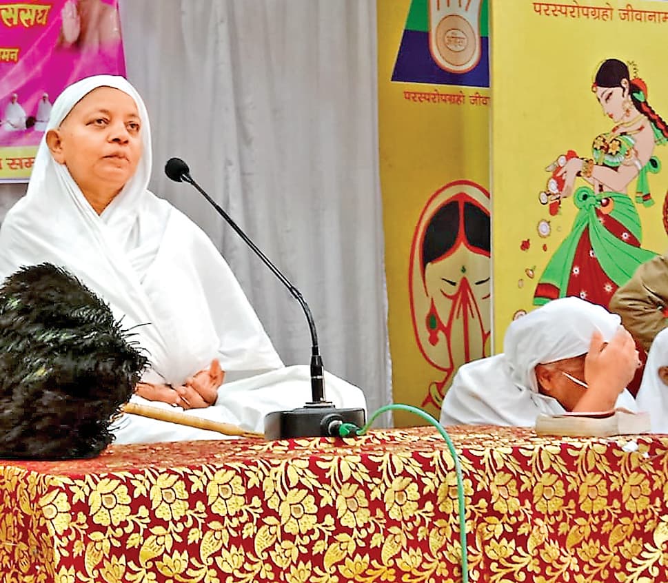 Ranchi News : भगवान व गुरुओं की जय-जयकार करें : विभाश्री माताजी