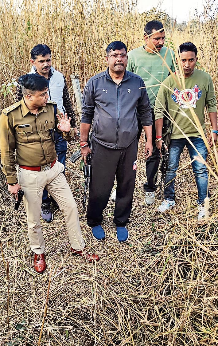Ramgarh Crime News : पुलिस ने मुठभेड़ में पांच जिलों के आतंक आलोक उर्फ राहुल तूरी को मार गिराया