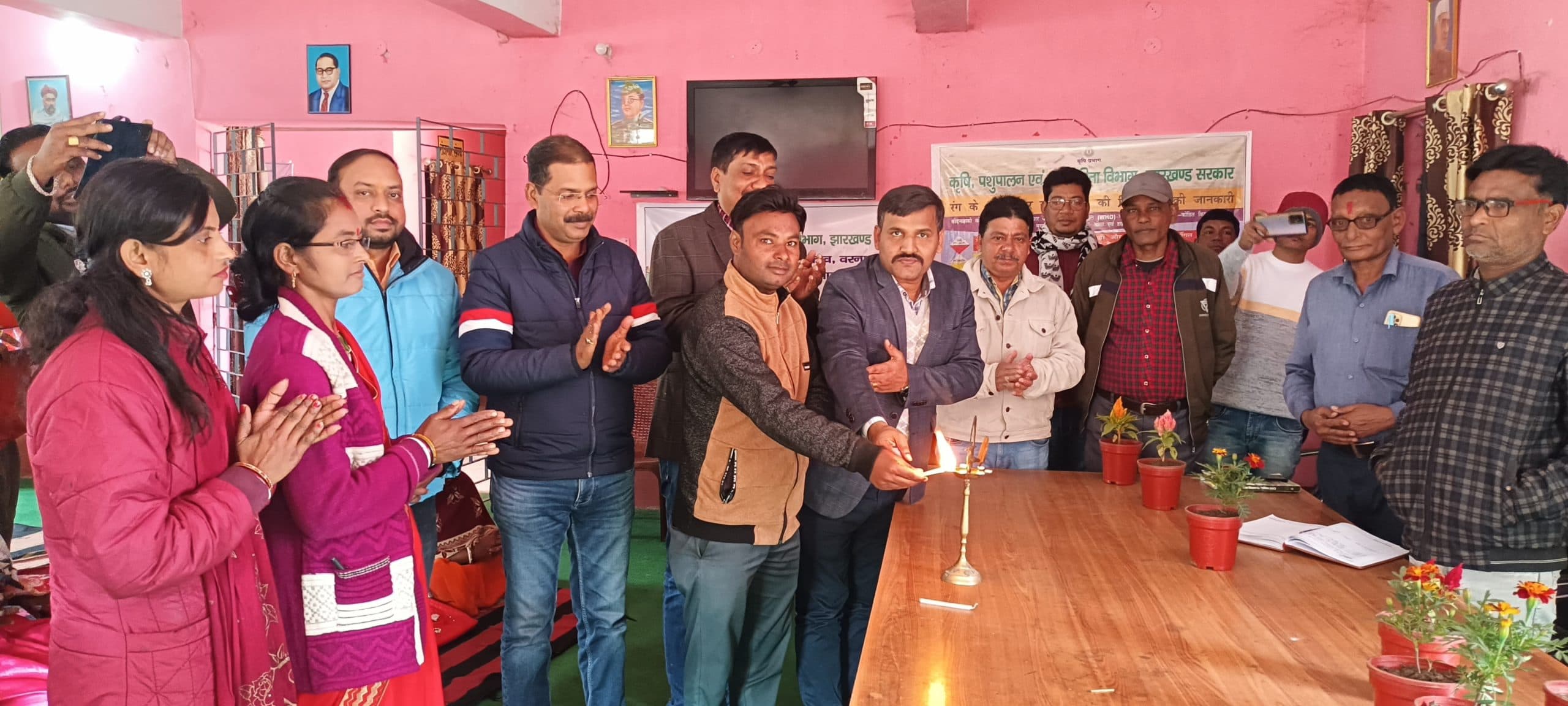 Dhanbad News:खेती की समस्याओं के निदान से रूबरू हुए कृषक