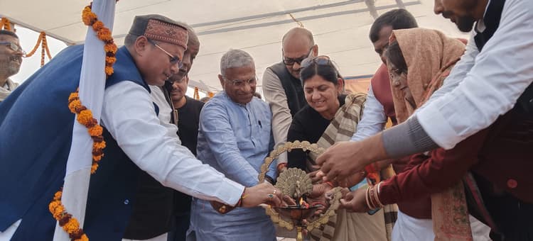 टेक्नोलॉजी के माध्यम से हो रही तरक्की, विकास के लिए शिक्षा जरूरी : हरिवंश