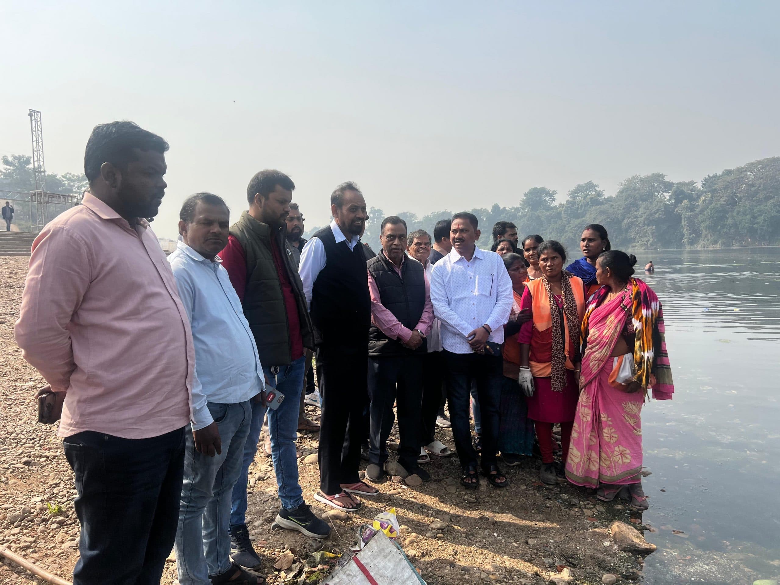 Jamshedpur News : धार्मिक व सांस्कृतिक आयोजनों में नदियों की पवित्रता बनाये रखने की जरूरत : सांसद