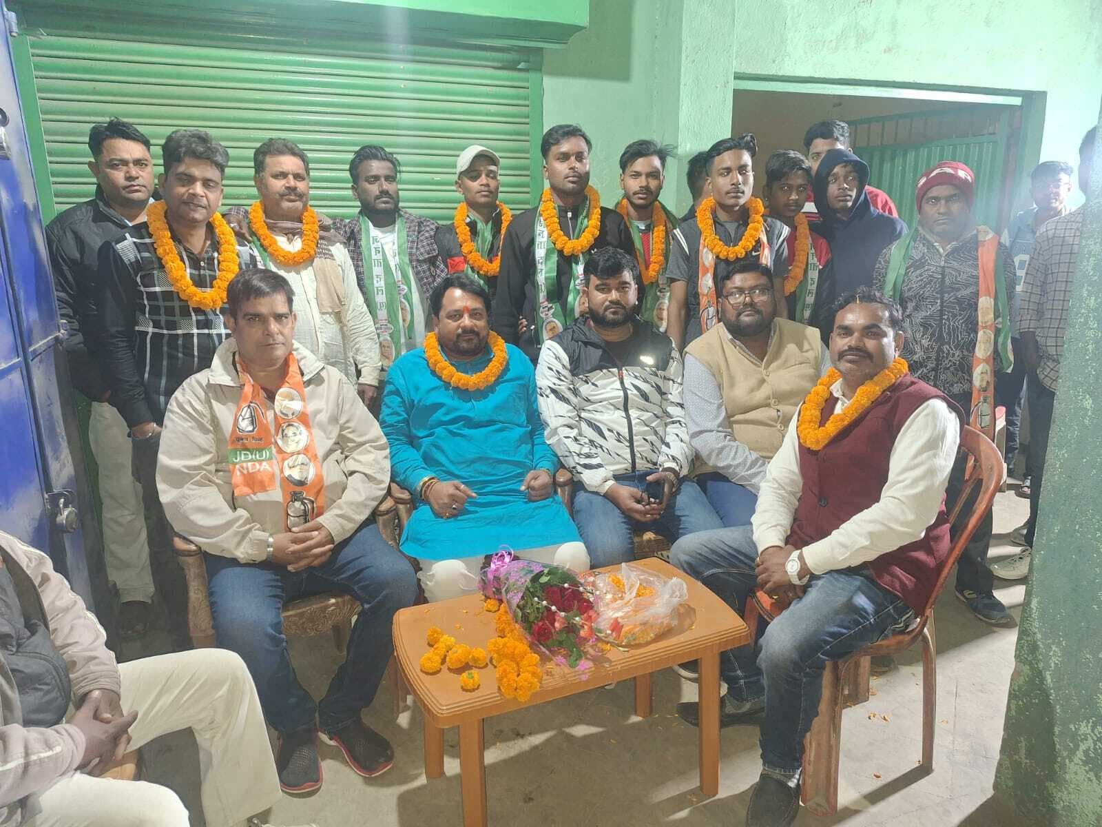 Jamshedpur News : मुखियाडांगा में कई युवाओं ने ली जदयू की सदस्यता