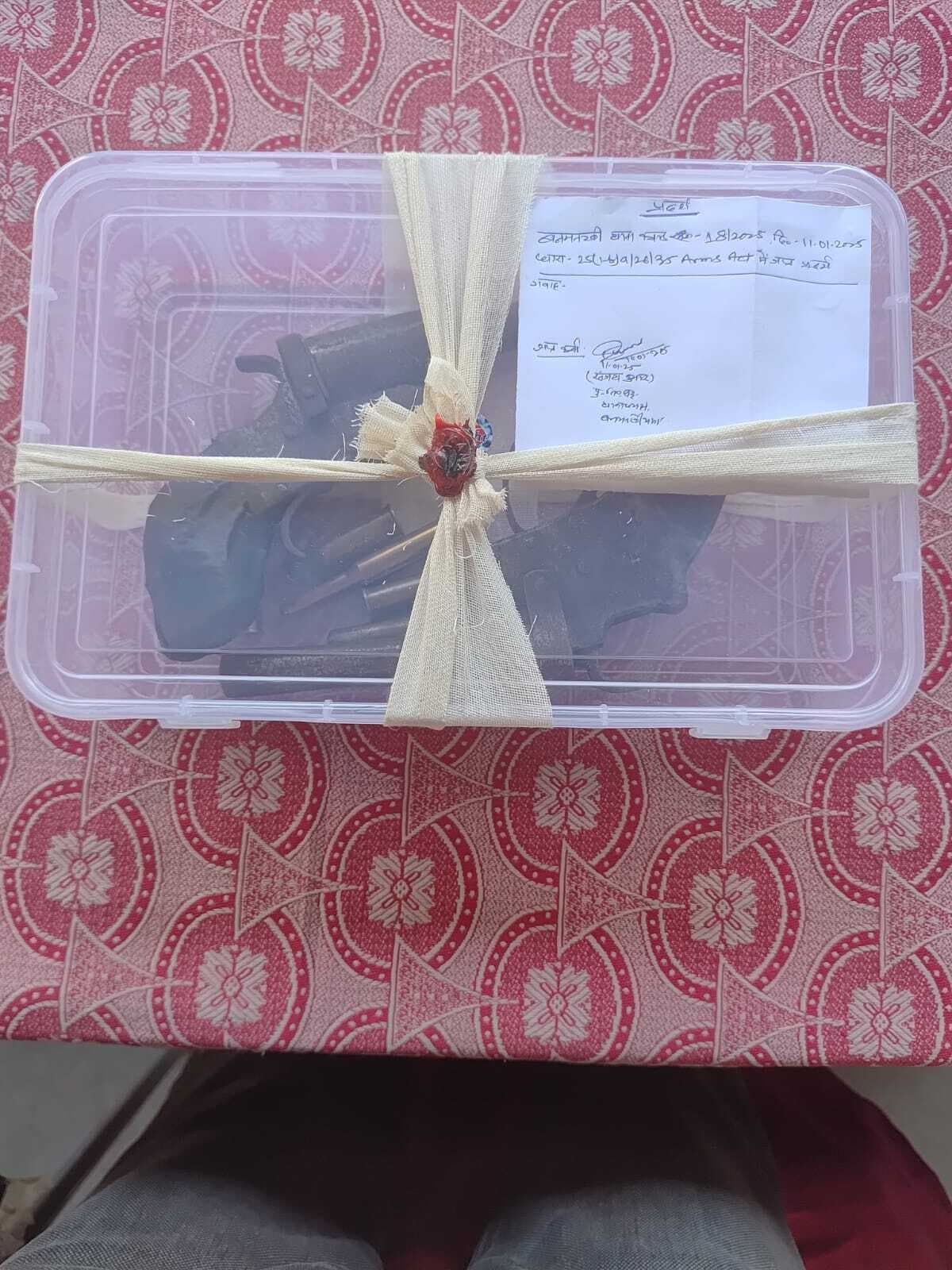 बेला चांद में दो कट्टा, कारतूस किया बरामद, आरोपी फरार