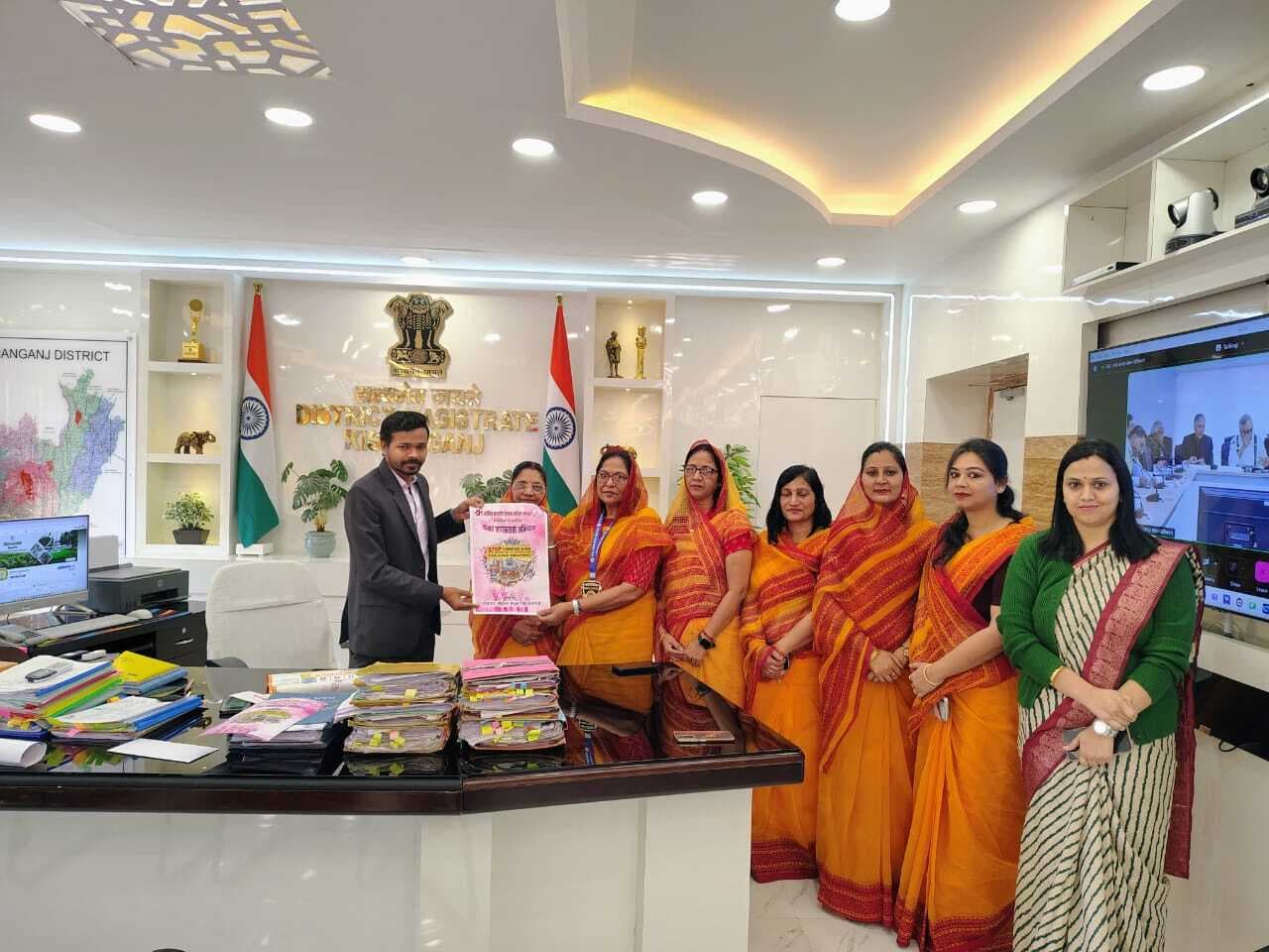 अखिल भारतीय तेरापंथ महिला मंडल का शिष्टमंडल मिला डीएम से, कैंसर जागरूकता अभियान पर की चर्चा