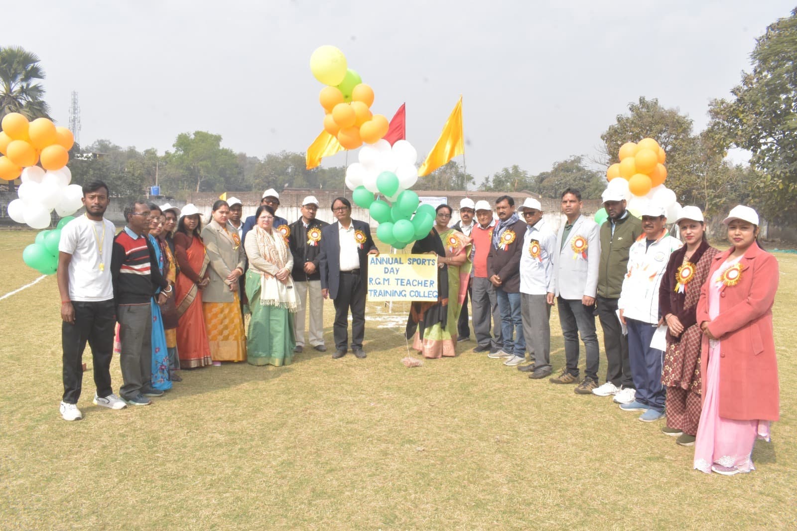 Dhanbad News:आरजीटी ट्रेनिंग कॉलेज डिगवाडीह वार्षिक खेलकूद शुरू