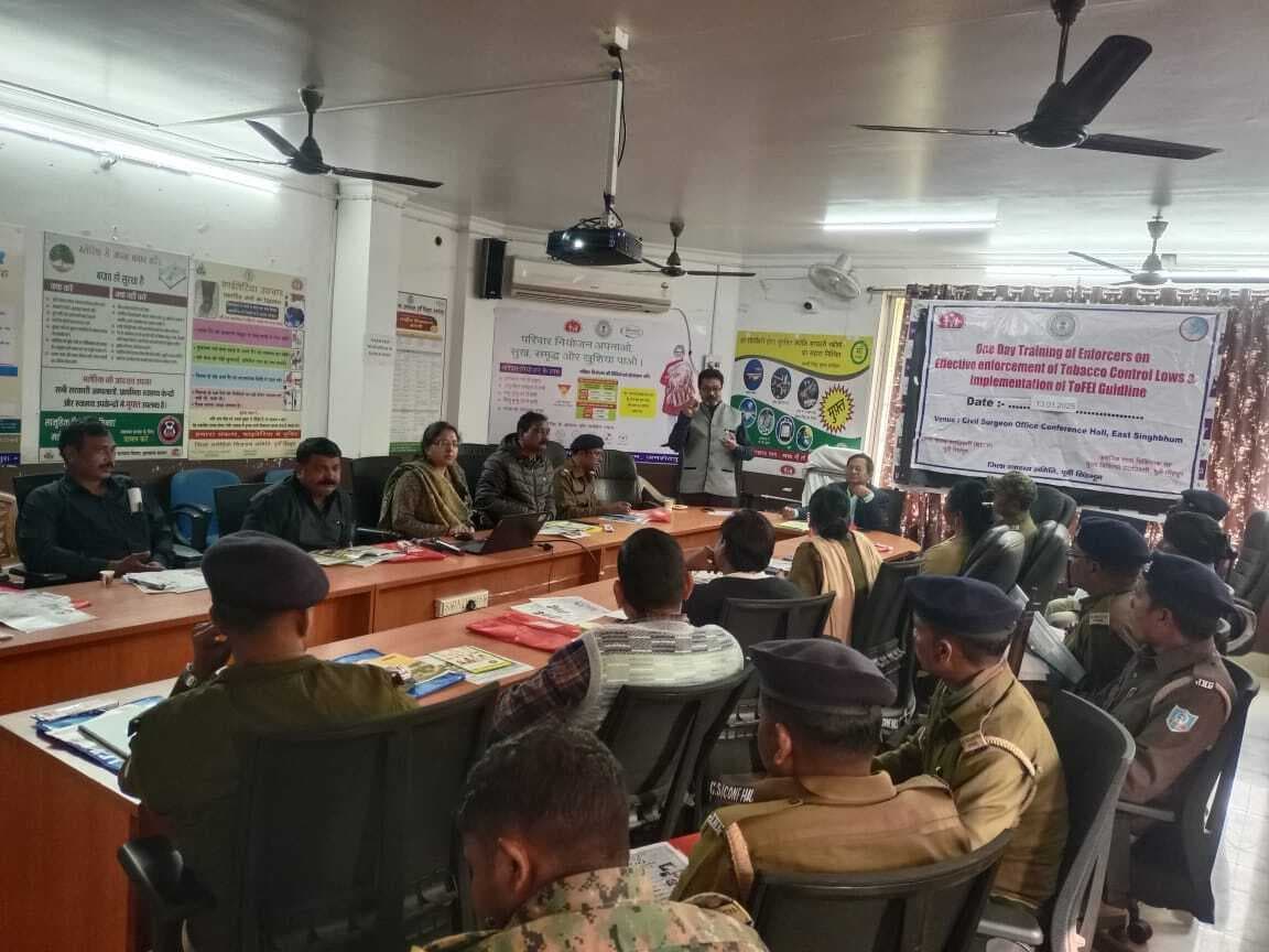 Jamshedpur News : एक्टिव से ज्यादा पैसिव स्मोकर होते हैं प्रभावित : मृत्युंजय धाउड़िया