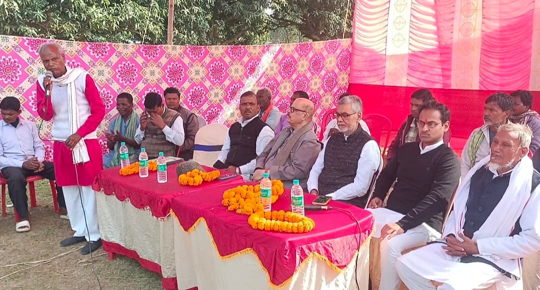 सांसद ने चलाया जनसंपर्क अभियान, लोगों की समस्याओं से हुए रूबरू