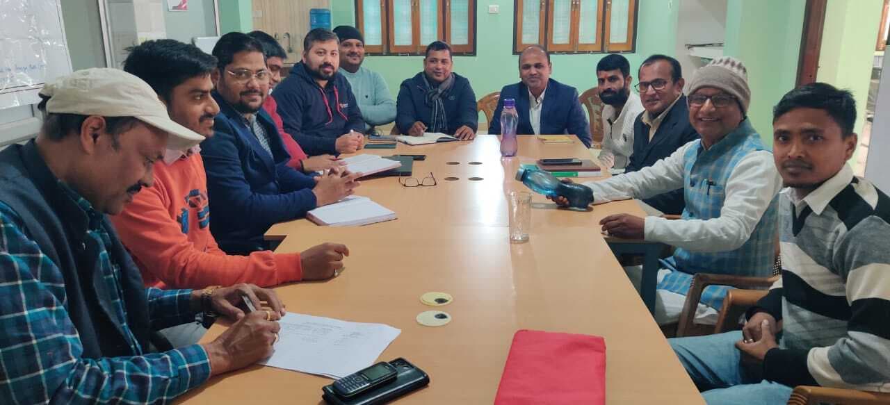 समाज के कमजोर व जरूरतमंद वर्गों के उत्थान करने का संकल्प