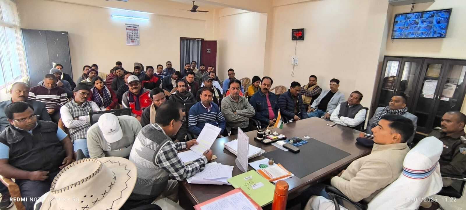 गणतंत्र दिवस पर फैंसी क्रिकेट मैच व मैराथन