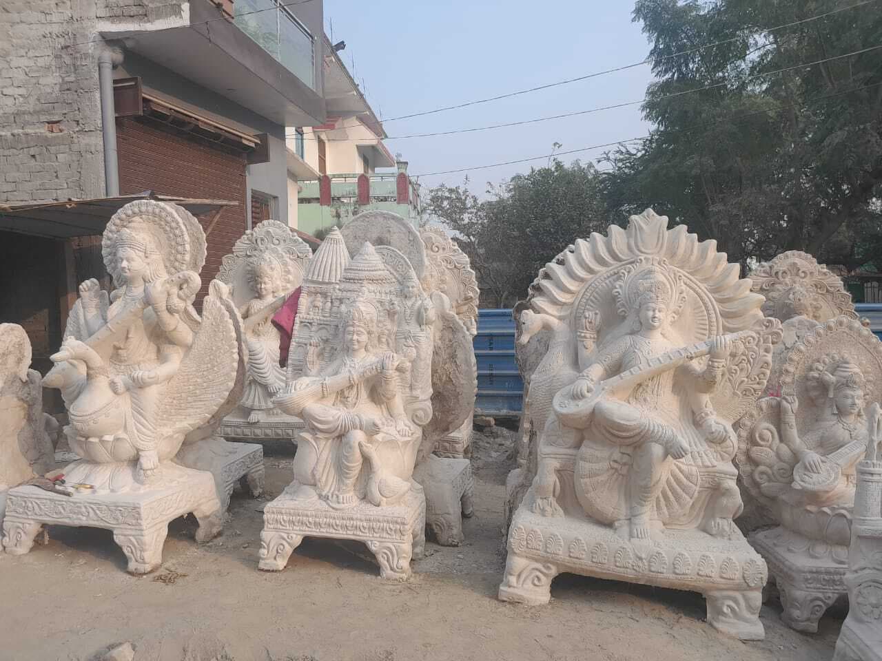 Bhagalpur news जलीय जीव व पर्यावरण के लिए प्रतिकूल है पीओपी से बनी प्रतिमाएं