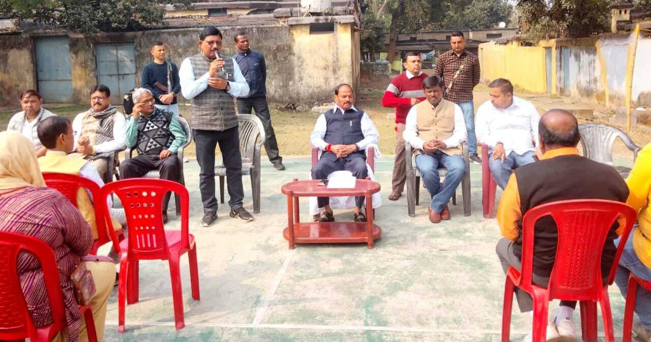 Jamshedpur News : केवल संख्या बढ़ाना नहीं, समाज में सकारात्मक बदलाव लाना सदस्यता अभियान का लक्ष्य : रघुवर दास