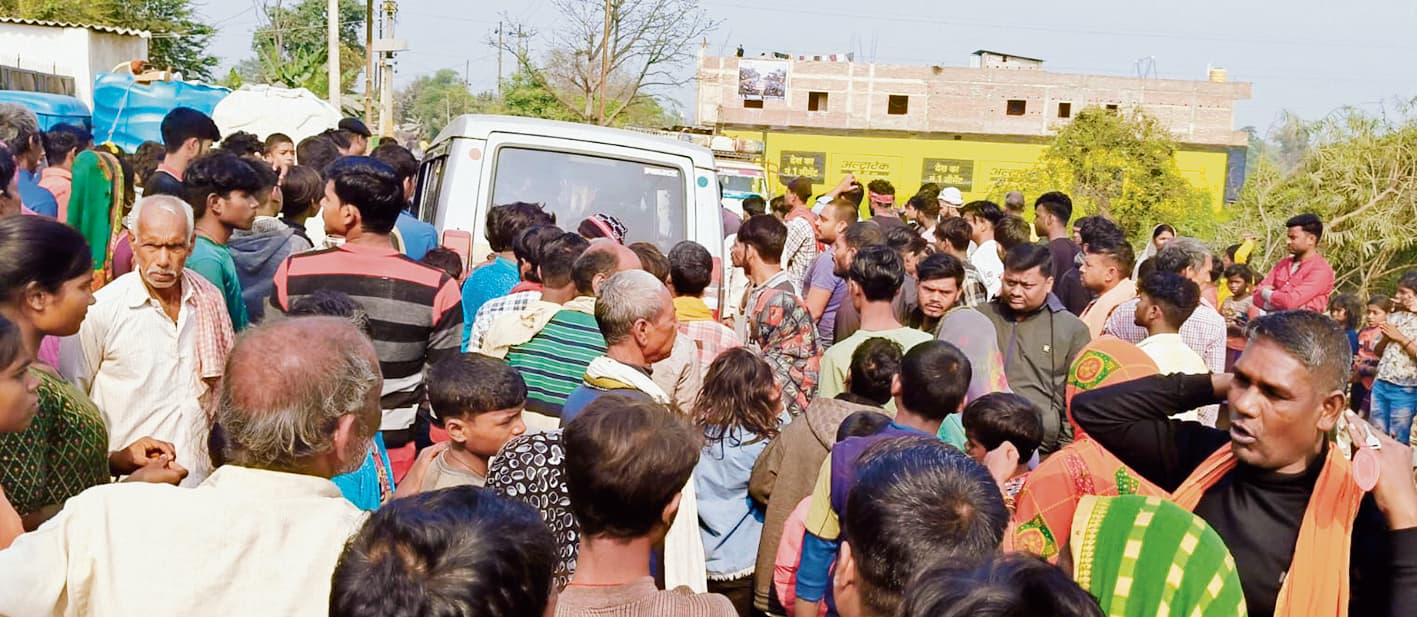 घरेलू सामान लाने जा रहे बच्चे को कार ने मारी ठोकर, घटनास्थल पर ही मौत