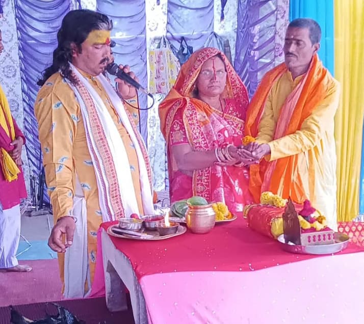 सुखसेना कृष्ण मंदिर में भागवत कथा ज्ञान यज्ञ से वातावरण भक्तिमय