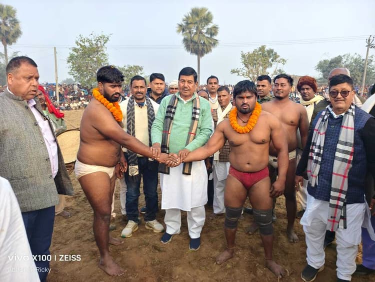 कुश्ती से मिलता है शारीरिक, मानसिक व सामाजिक बलः दिनेश चंद्र यादव