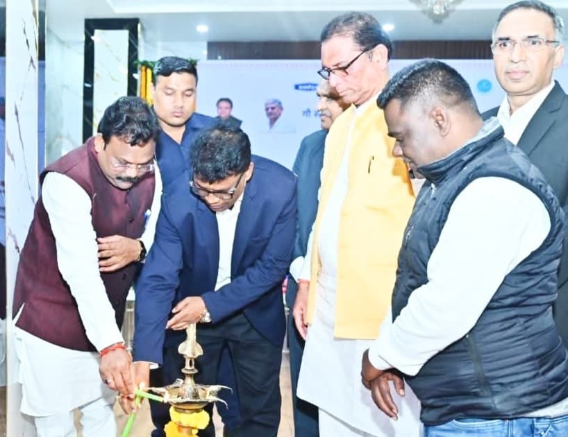 Jamshedpur news. गो विपणन सहायता व गिफ्ट मिल्क कार्यक्रम का राष्ट्रपति ने किया वर्चुअल शुभारंभ